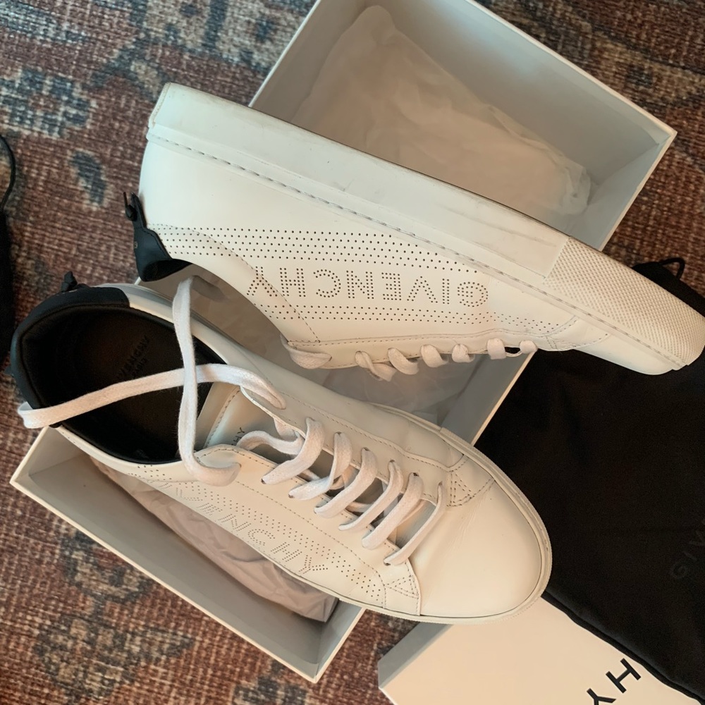 Givenchy Logo Sneakers